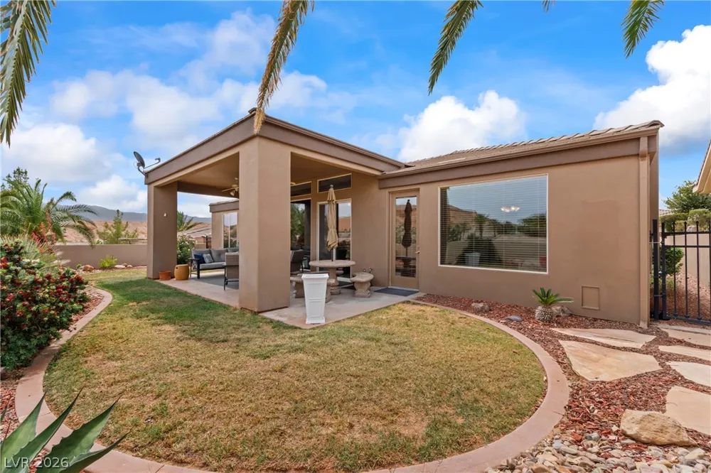 901 Crest View Drive Mesquite, NV 89027