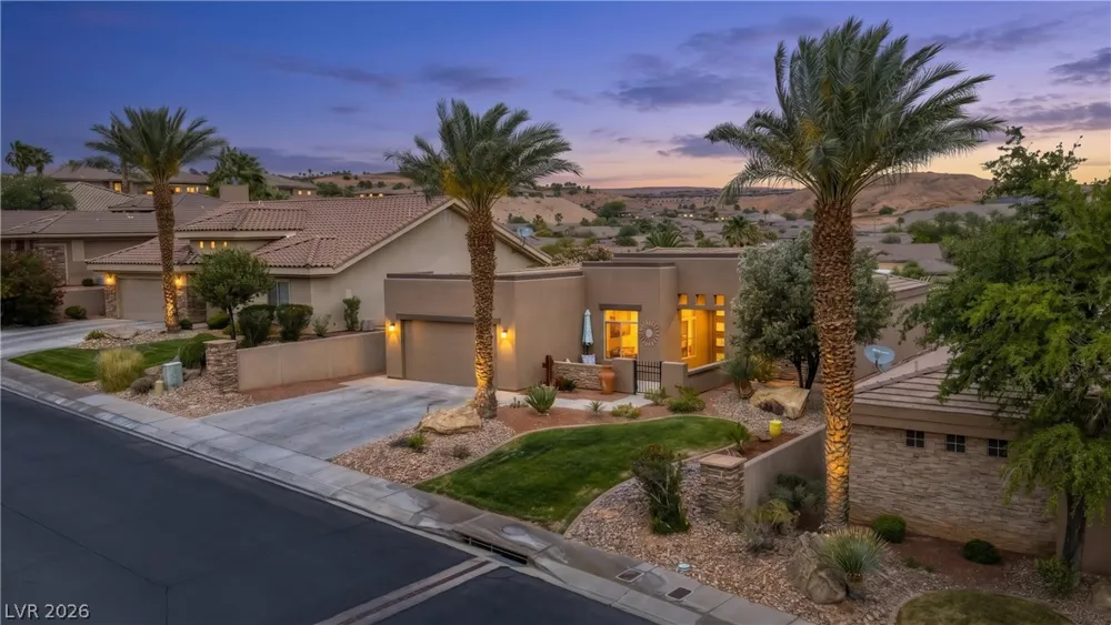 901 Crest View Drive Mesquite, NV 89027