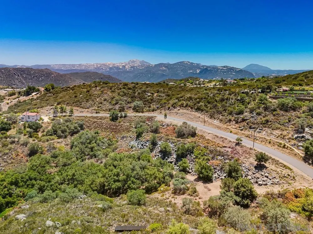 Via Viejas Oeste Alpine, CA 91901