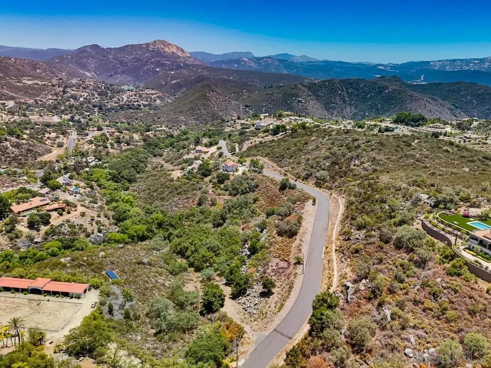 Via Viejas Oeste Alpine, CA 91901