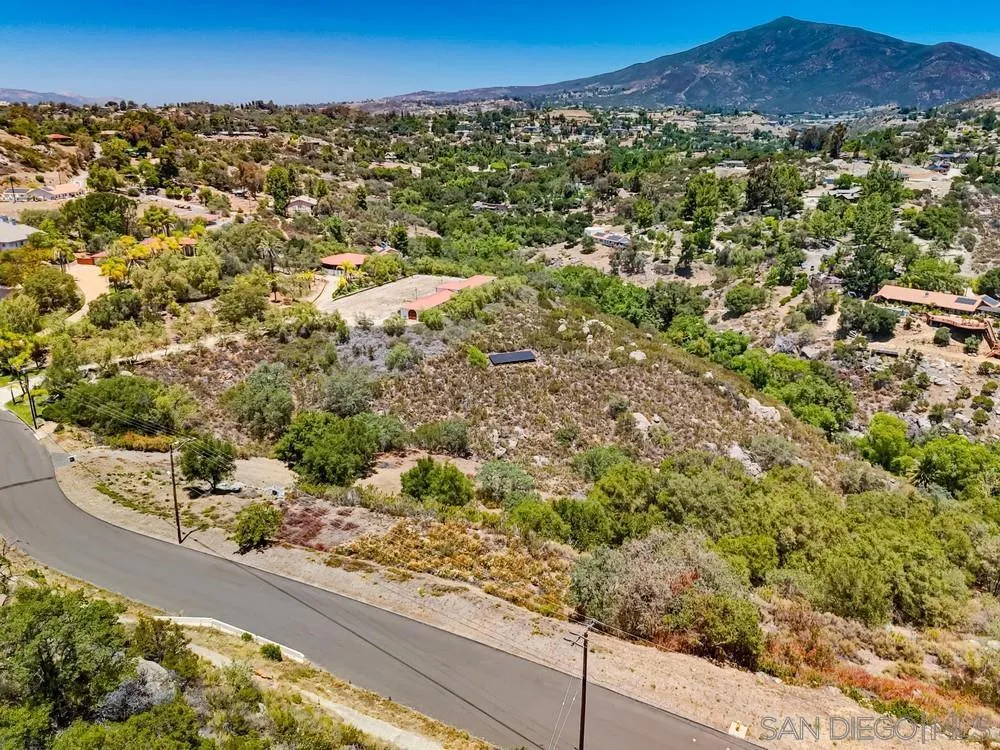 Via Viejas Oeste Alpine, CA 91901