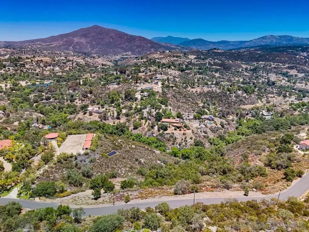 Via Viejas Oeste Alpine, CA 91901