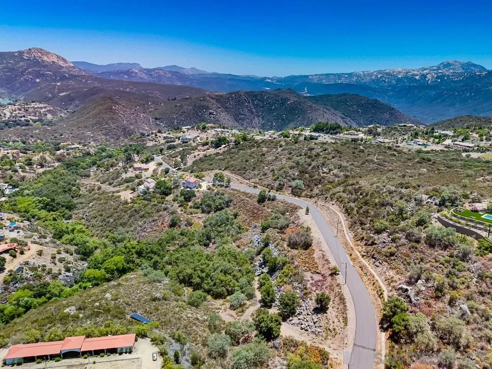 Via Viejas Oeste Alpine, CA 91901