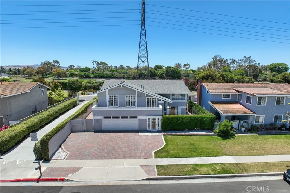 3792 Claremont Irvine, CA 92614