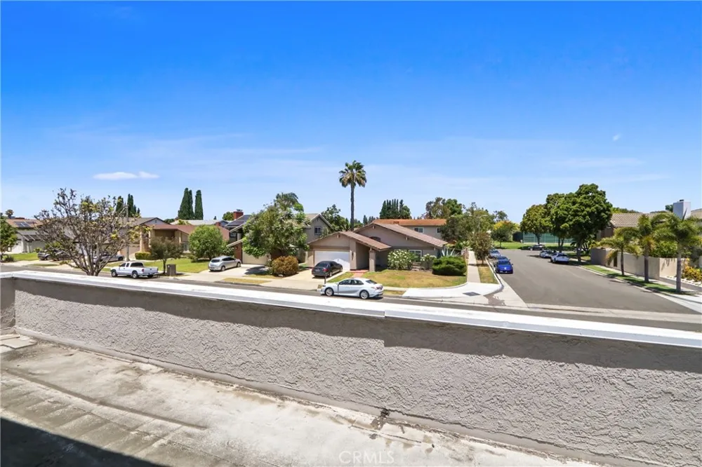 3792 Claremont Irvine, CA 92614