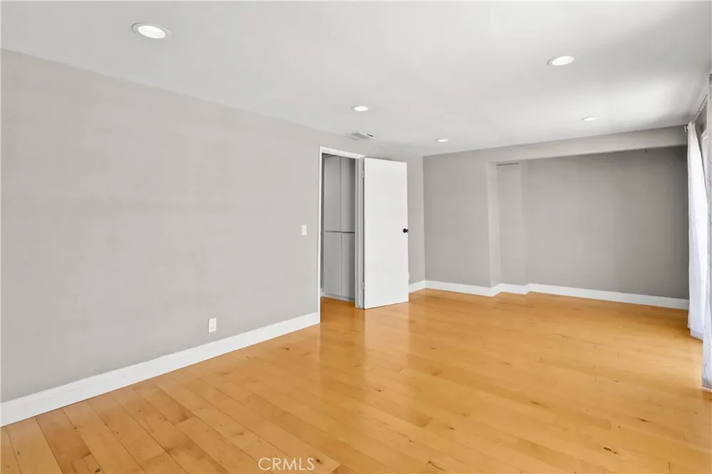3792 Claremont Irvine, CA 92614