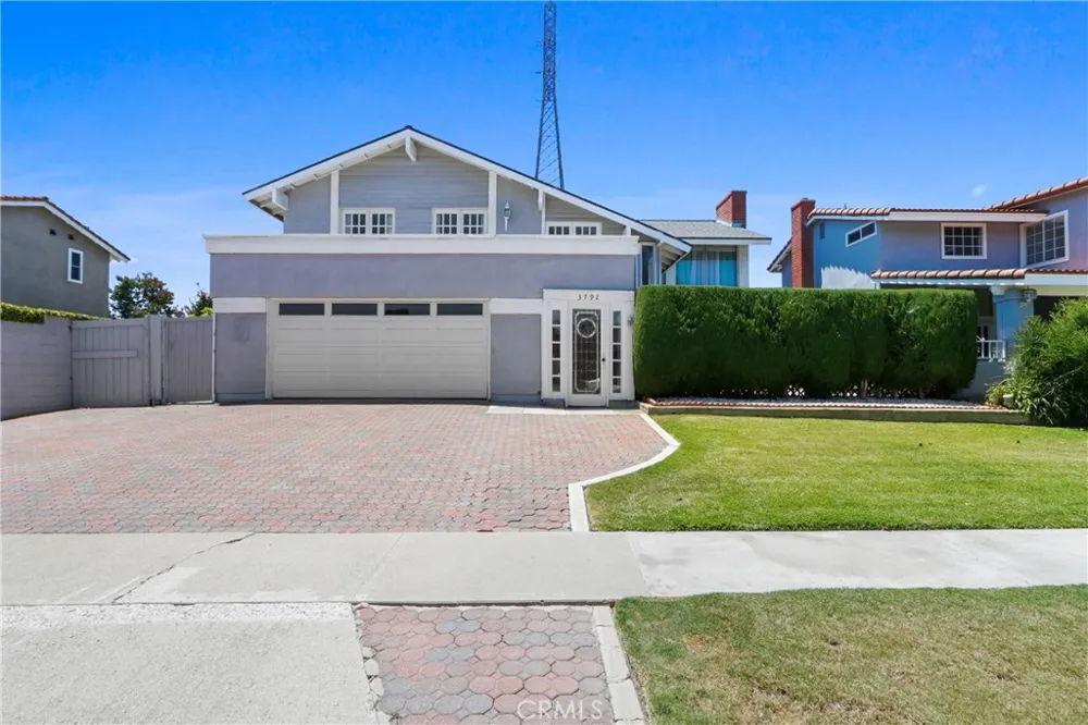 3792 Claremont Irvine, CA 92614