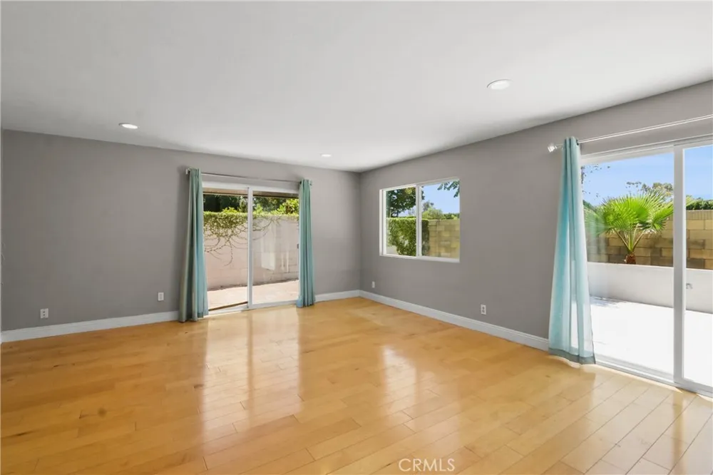 3792 Claremont Irvine, CA 92614