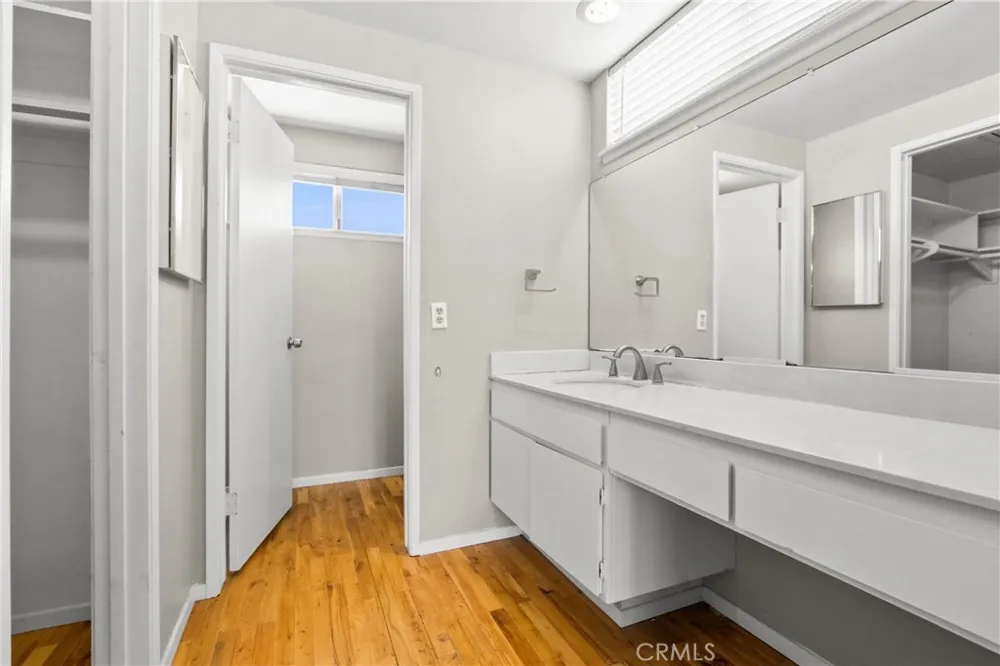 3792 Claremont Irvine, CA 92614