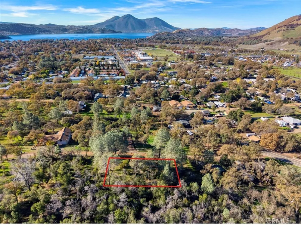 3522 Filmore Avenue Clearlake, CA 95422