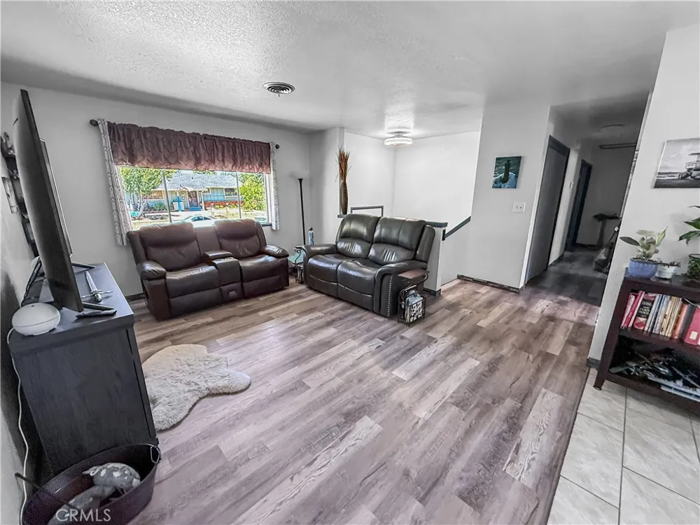 23 Las Plumas Way Oroville, CA 95966
