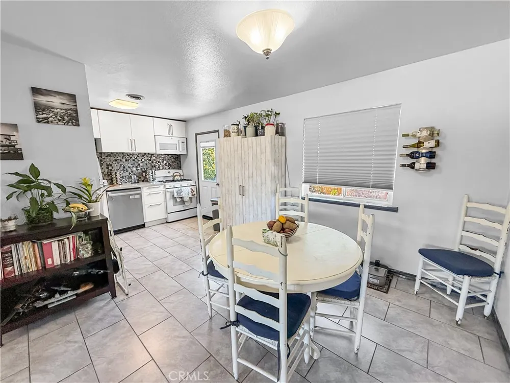 23 Las Plumas Way Oroville, CA 95966
