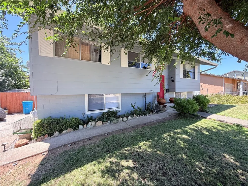 23 Las Plumas Way Oroville, CA 95966