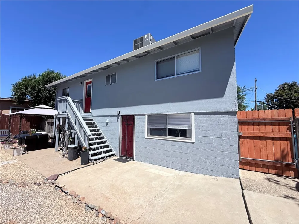 23 Las Plumas Way Oroville, CA 95966