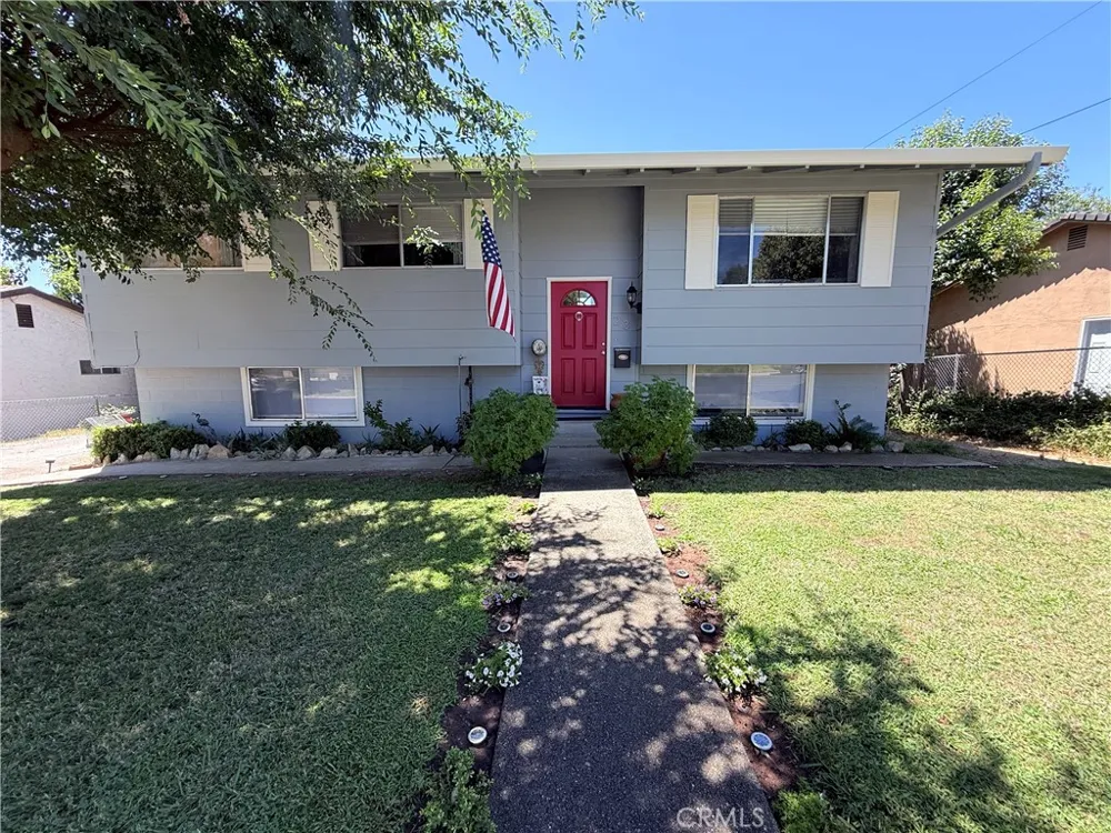 23 Las Plumas Way Oroville, CA 95966