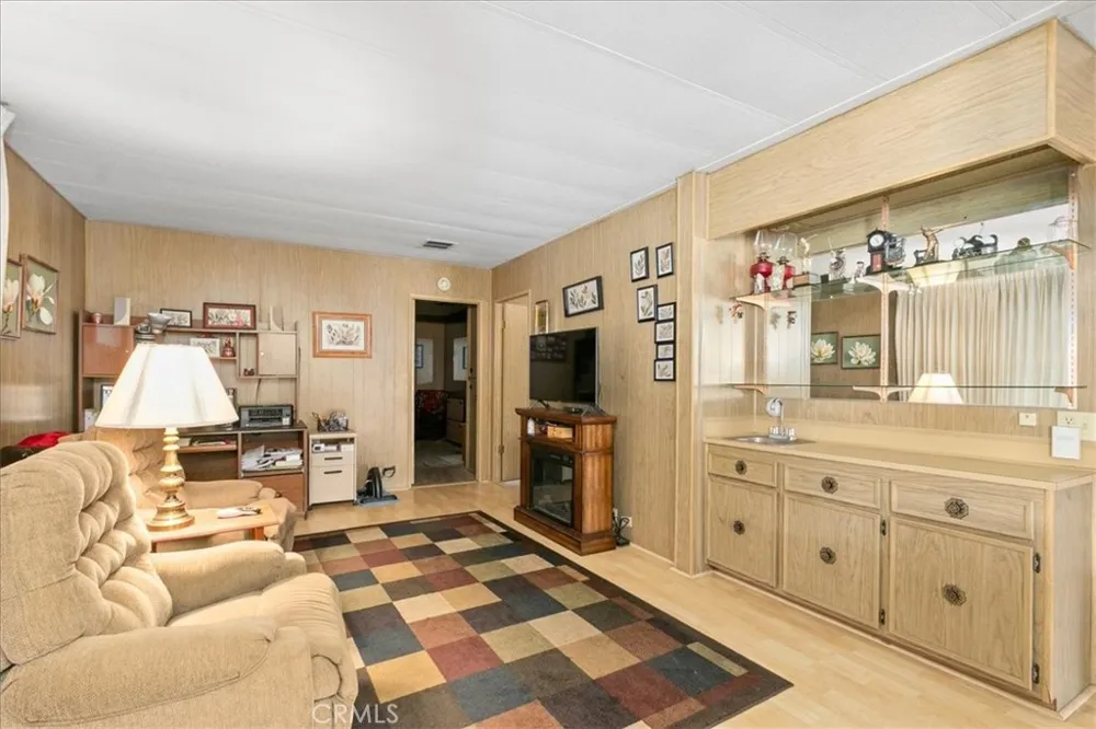 10495 Frontier Cherry Valley, CA 92223