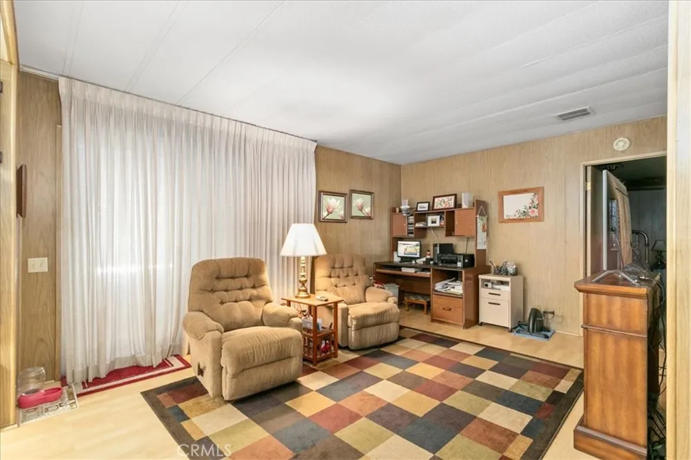 10495 Frontier Cherry Valley, CA 92223