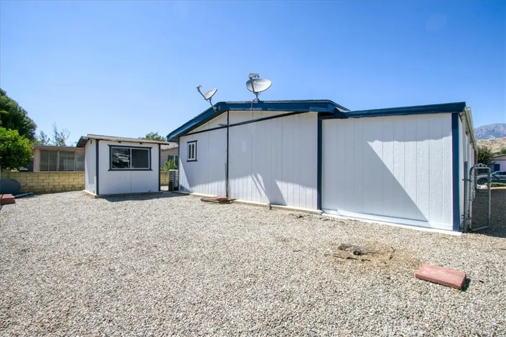 10495 Frontier Cherry Valley, CA 92223
