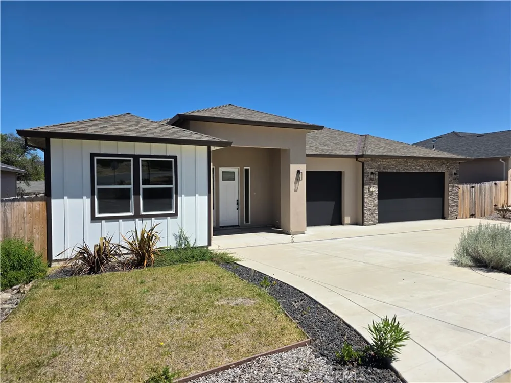 221 Lariat Loop Oroville, CA 95966