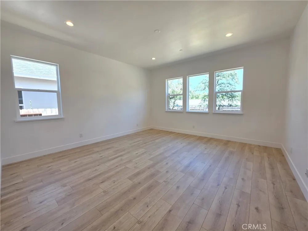 221 Lariat Loop Oroville, CA 95966