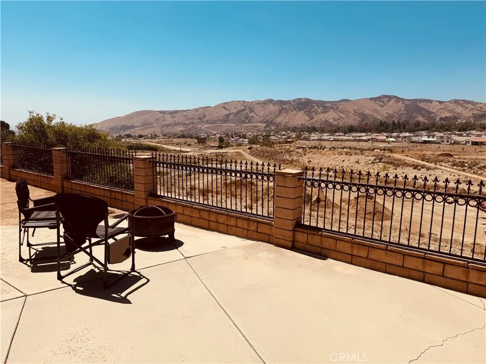 35102 Persimmon Yucaipa, CA 92399