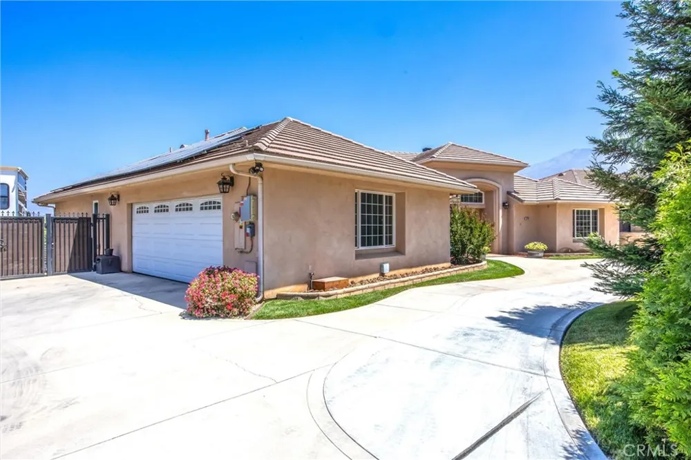 35102 Persimmon Yucaipa, CA 92399