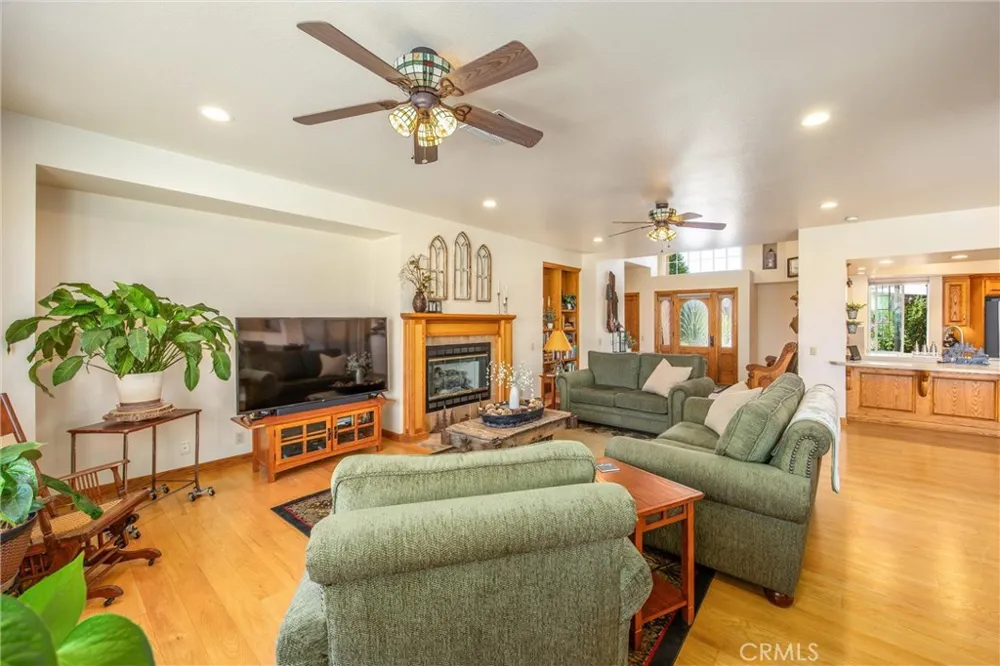 35102 Persimmon Yucaipa, CA 92399