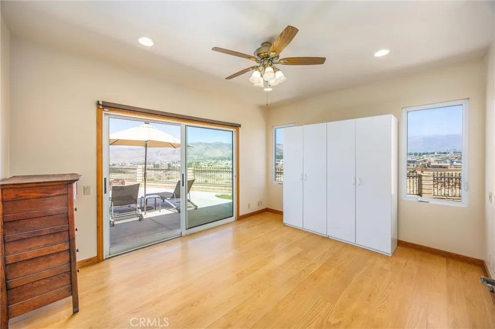 35102 Persimmon Yucaipa, CA 92399