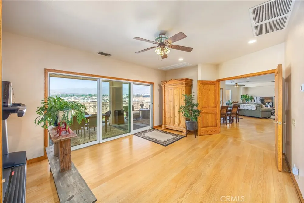 35102 Persimmon Yucaipa, CA 92399