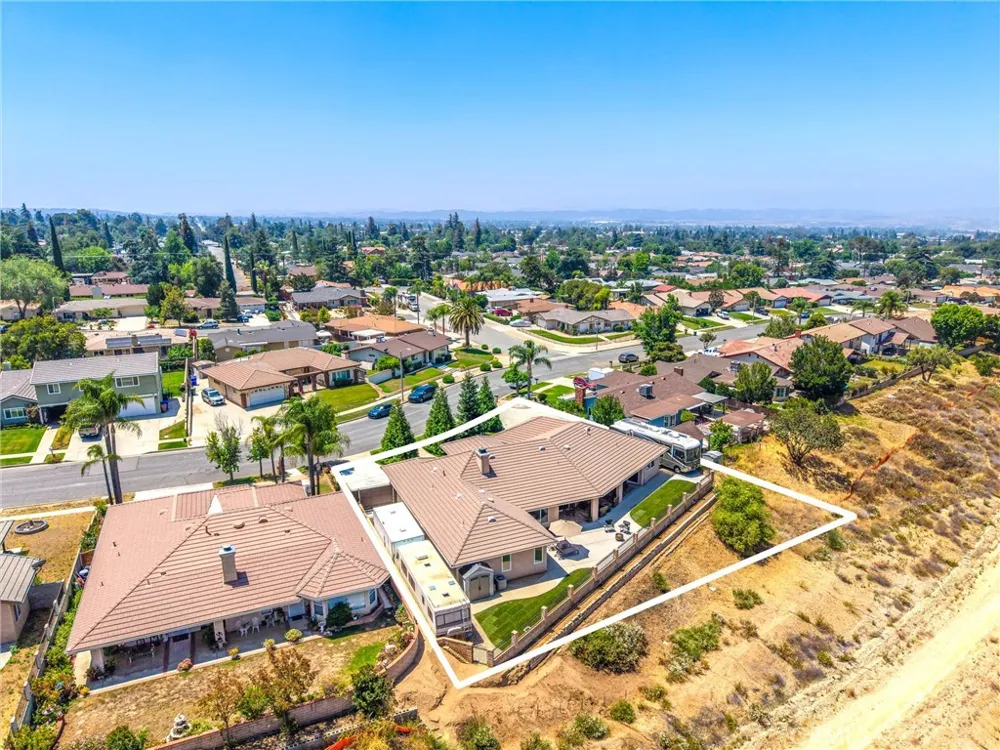 35102 Persimmon Yucaipa, CA 92399