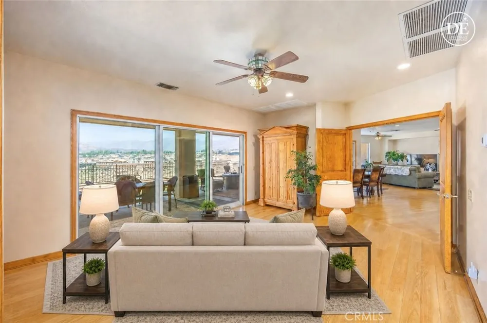 35102 Persimmon Yucaipa, CA 92399