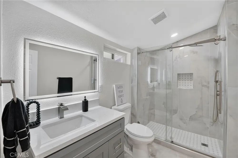 248 W Colton, CA 92324