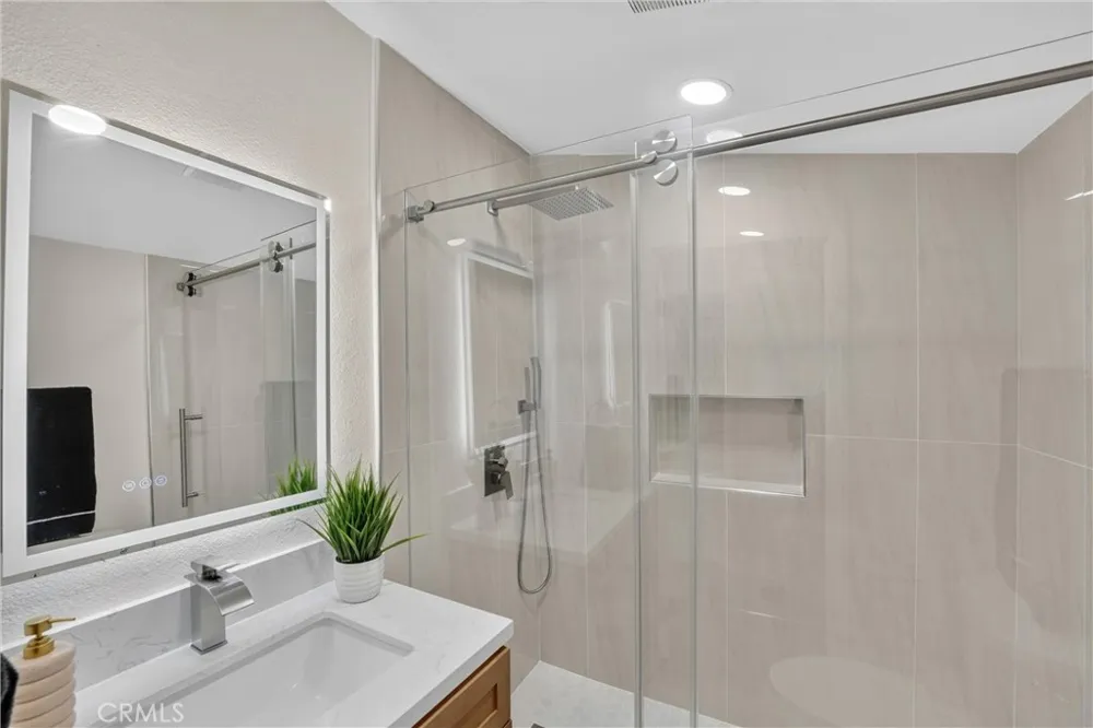 248 W Colton, CA 92324