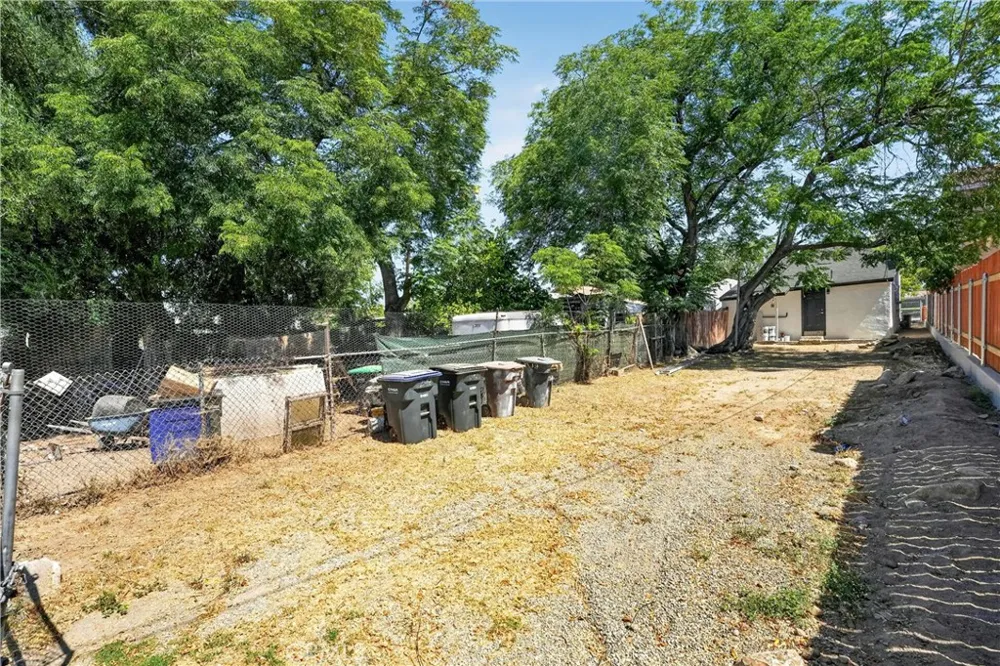 248 W Colton, CA 92324
