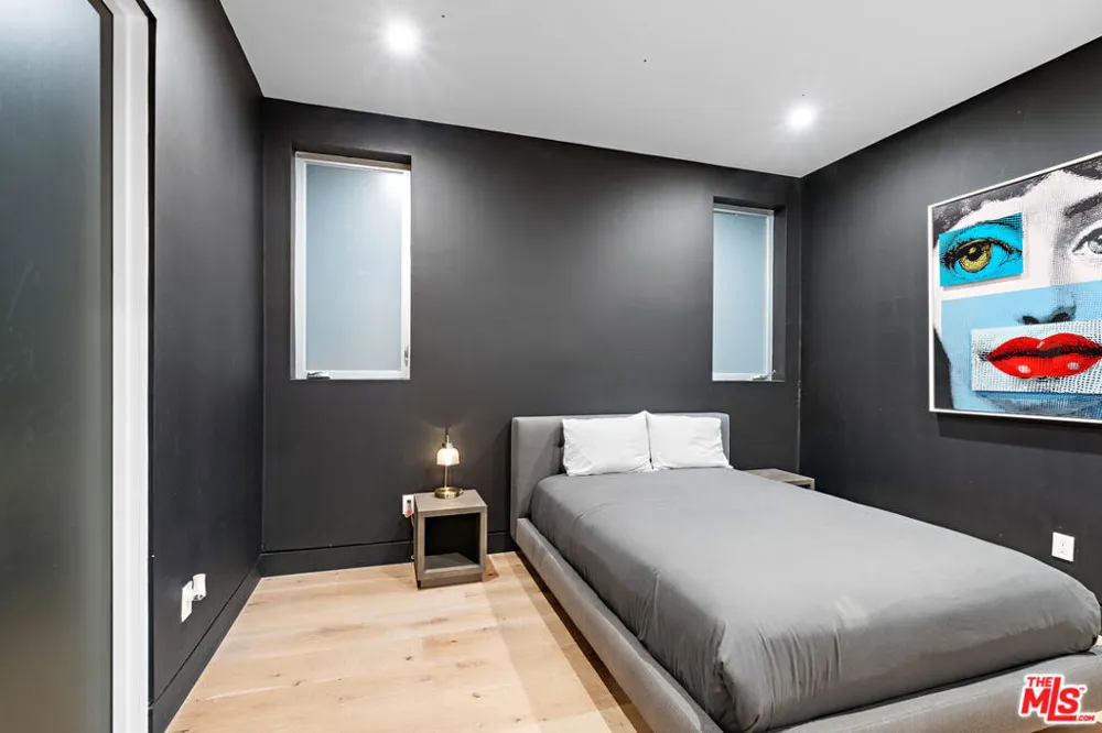 637 Gardner Street Los Angeles, CA 90036