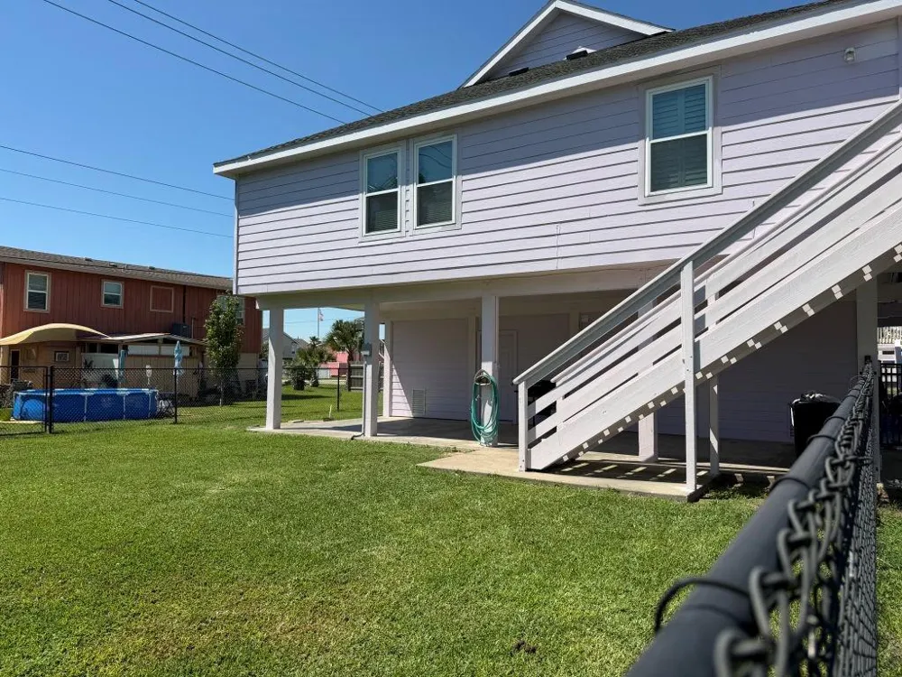 16527 Frances Drake Road Jamaica Beach, TX 77554