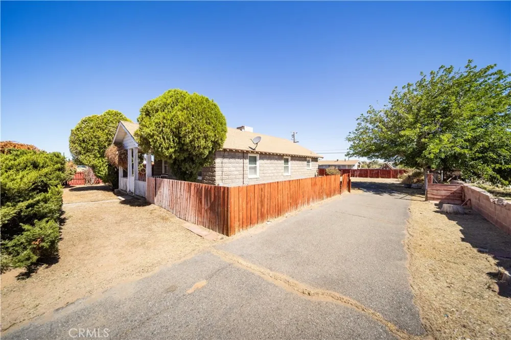 26849 Nichols Street Boron, CA 93516