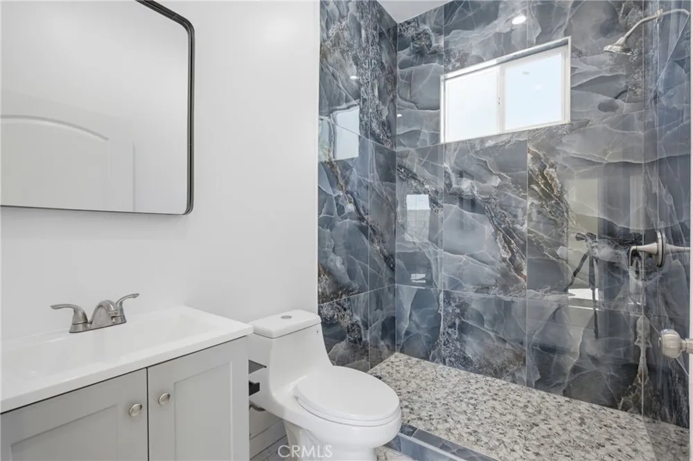 8302 Webb Sun Valley, CA 91352