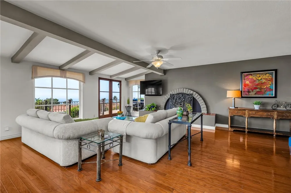 1613 Via Lazo Palos Verdes Peninsula, CA 90274
