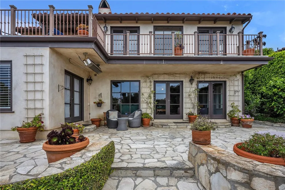 1613 Via Lazo Palos Verdes Peninsula, CA 90274