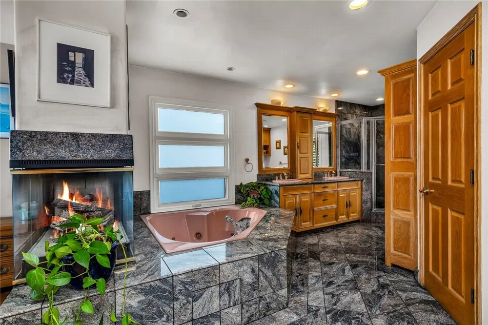 1613 Via Lazo Palos Verdes Peninsula, CA 90274