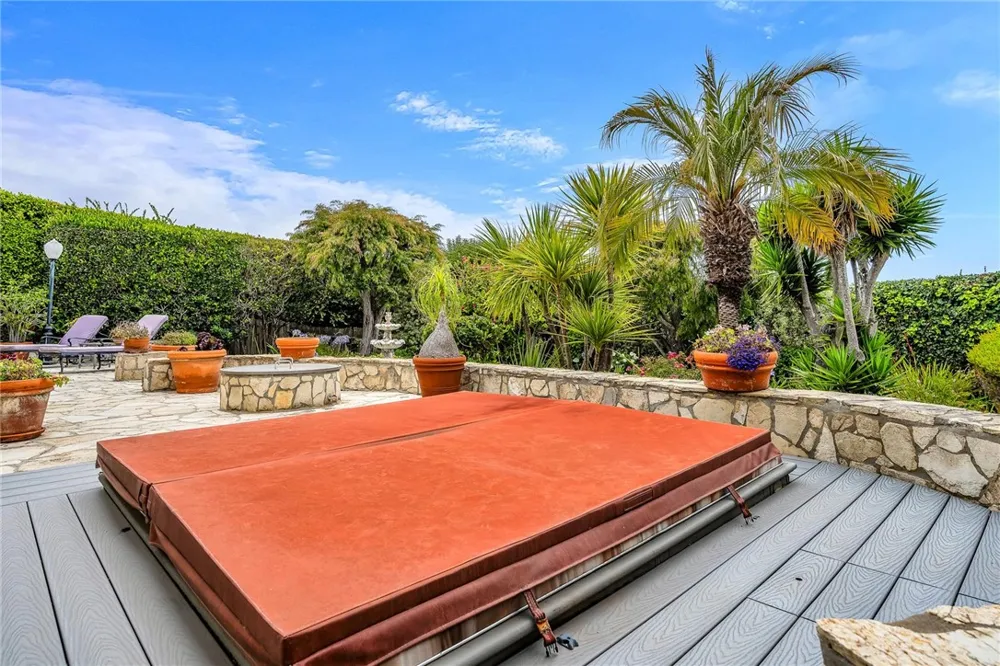 1613 Via Lazo Palos Verdes Peninsula, CA 90274