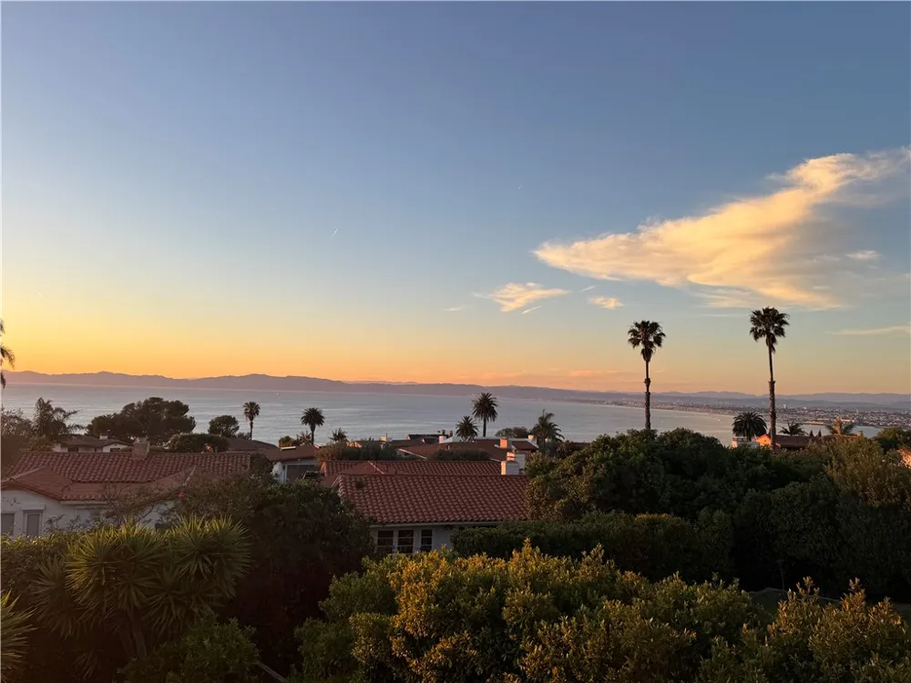 1613 Via Lazo Palos Verdes Peninsula, CA 90274