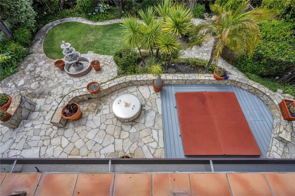 1613 Via Lazo Palos Verdes Peninsula, CA 90274