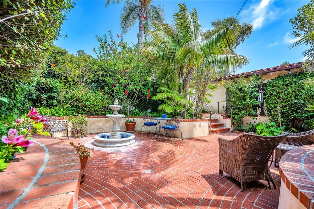 1613 Via Lazo Palos Verdes Peninsula, CA 90274