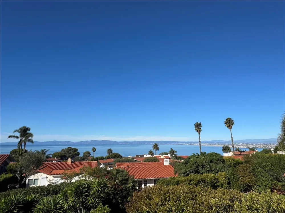1613 Via Lazo Palos Verdes Peninsula, CA 90274