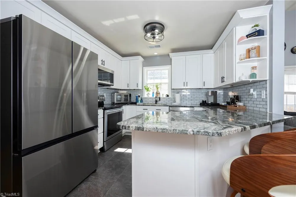 6648 Springfield Village Lane Clemmons, NC 27012