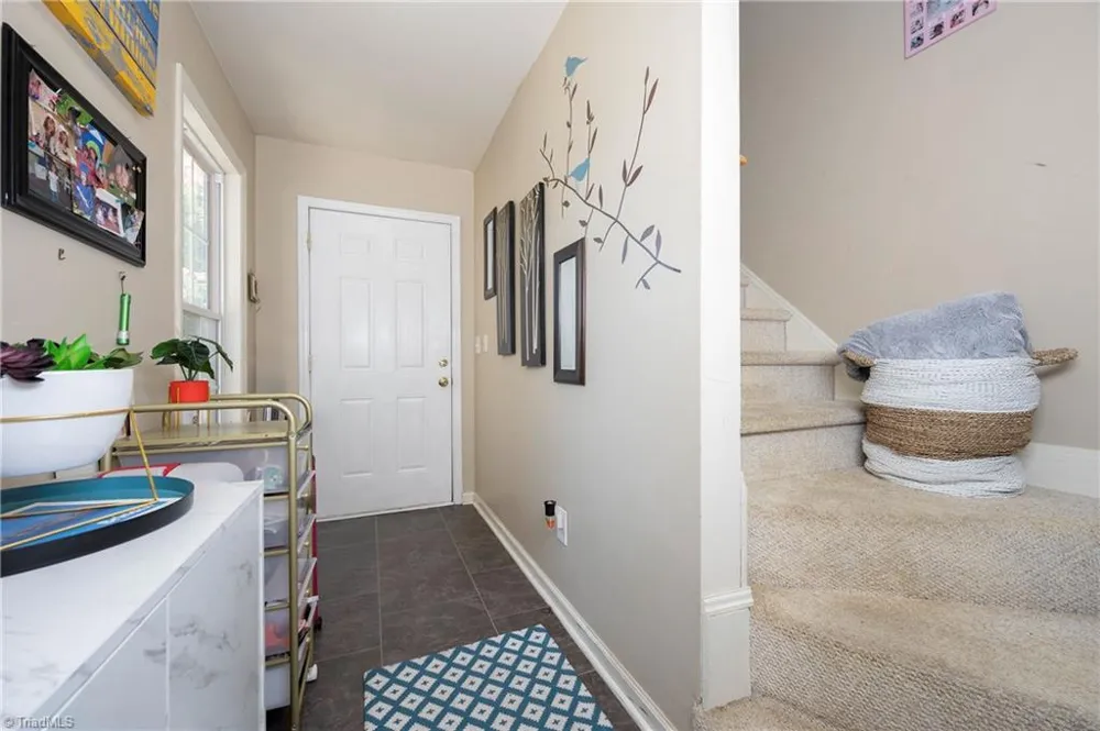 6648 Springfield Village Lane Clemmons, NC 27012
