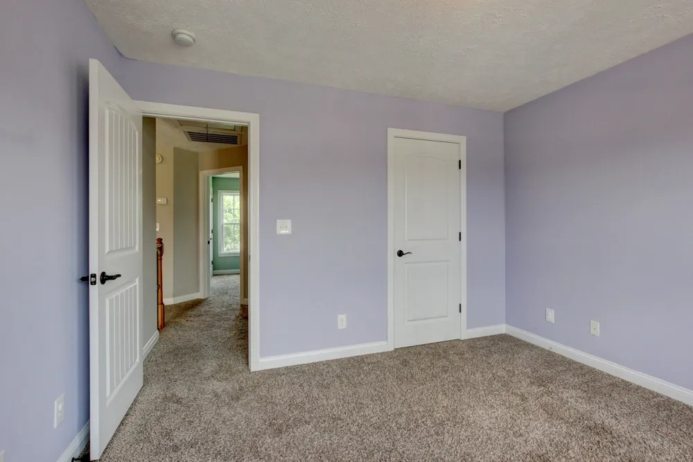 716 Cavalier Dr Clarksville, TN 37040