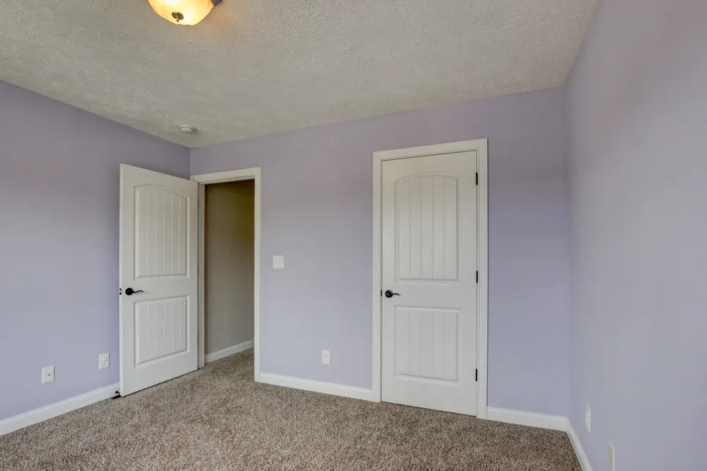 716 Cavalier Dr Clarksville, TN 37040